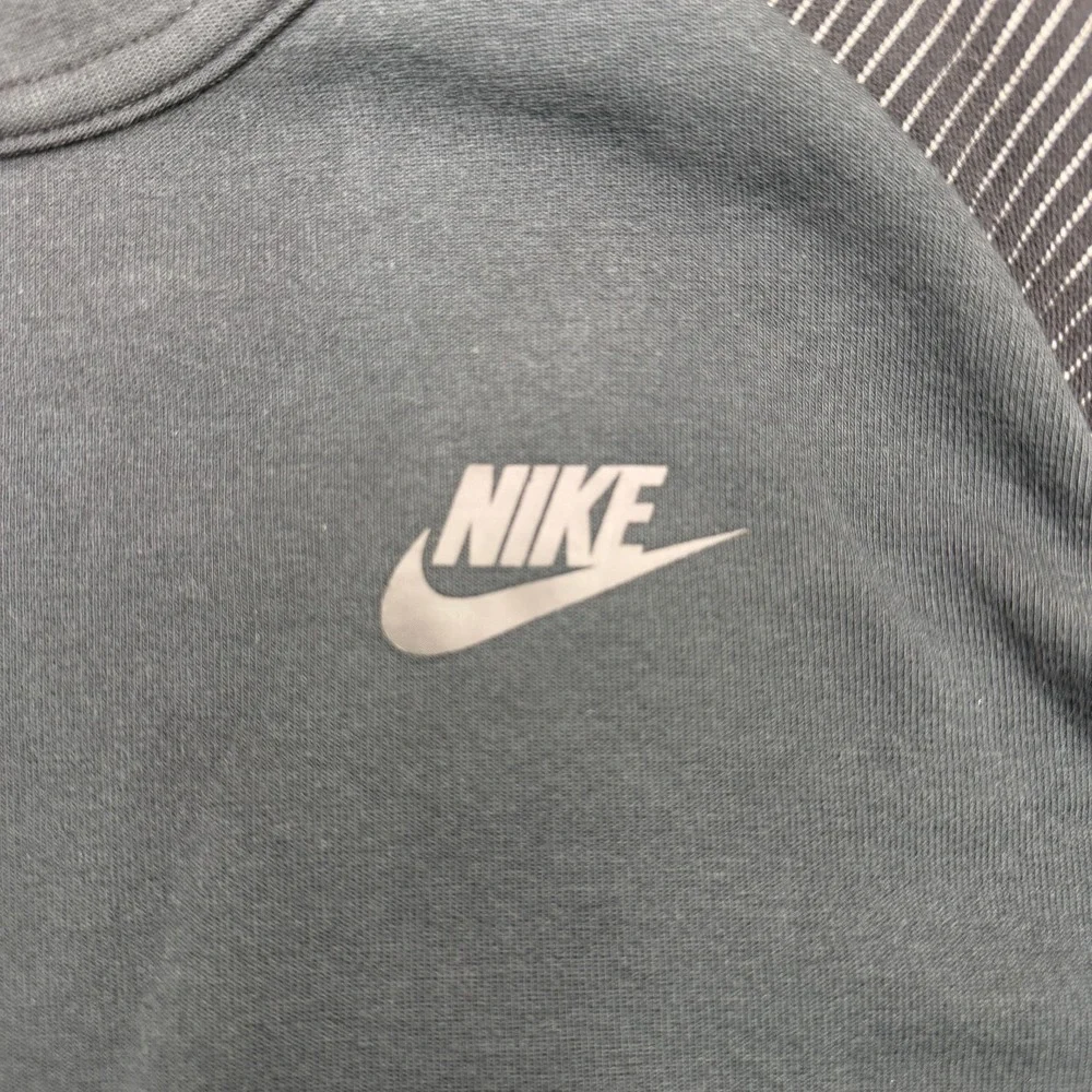 Nike Tech Fleece Crewneck Sweatshirt Women Medium Black Side Zip Swoosh Pullover